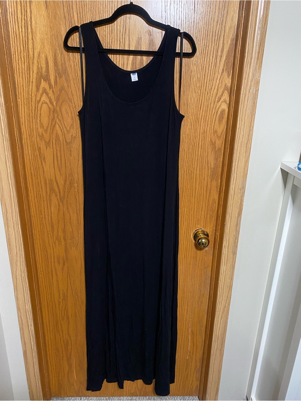 Classic Black Sleeveless Maxi Dress